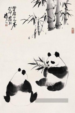 Wu Zuoren Panda mangeant des animaux d’encre de Chine vieux bambou Peinture à l'huile